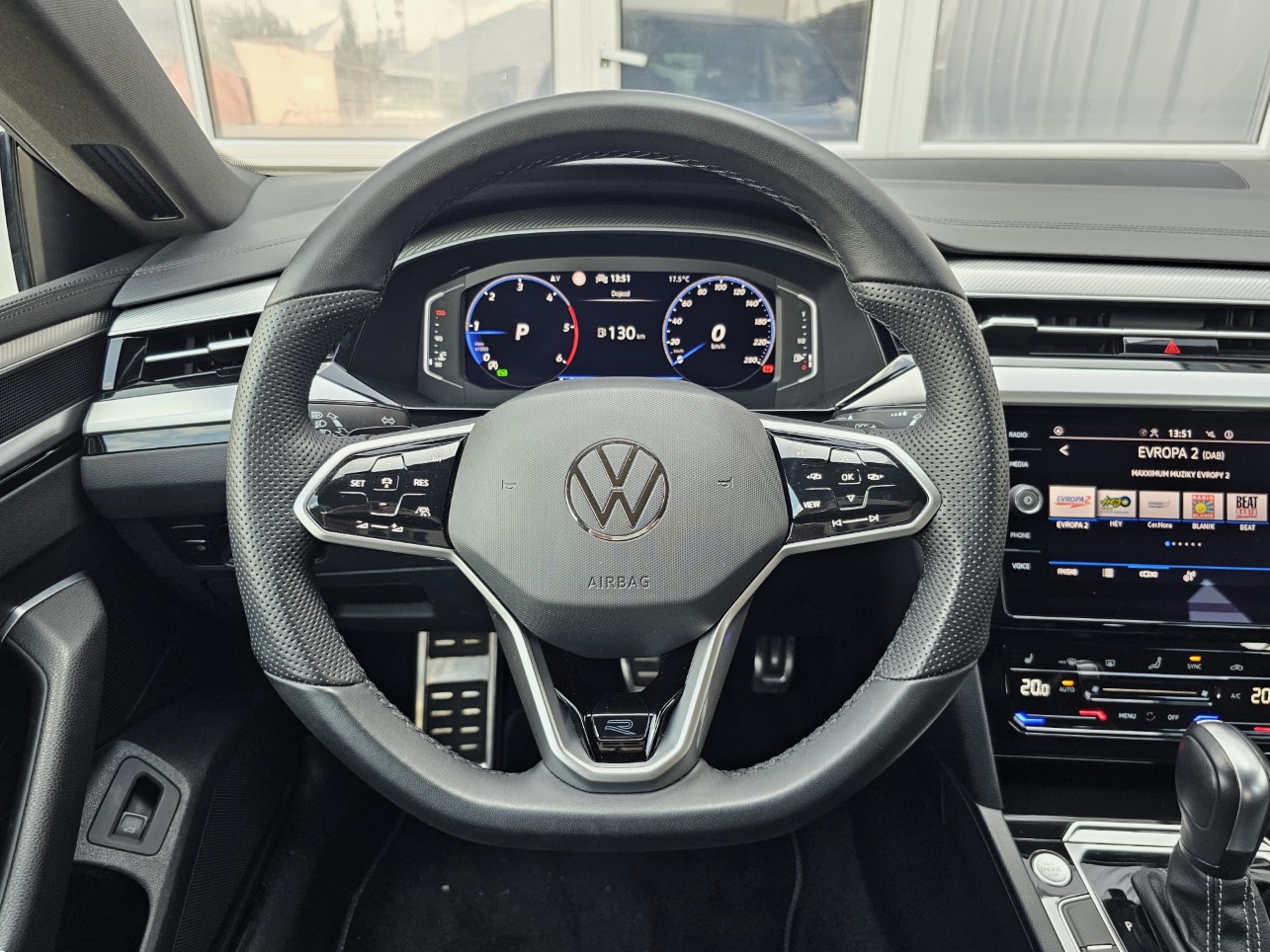 7-Vlastni-684fd07c2c51f.jpg