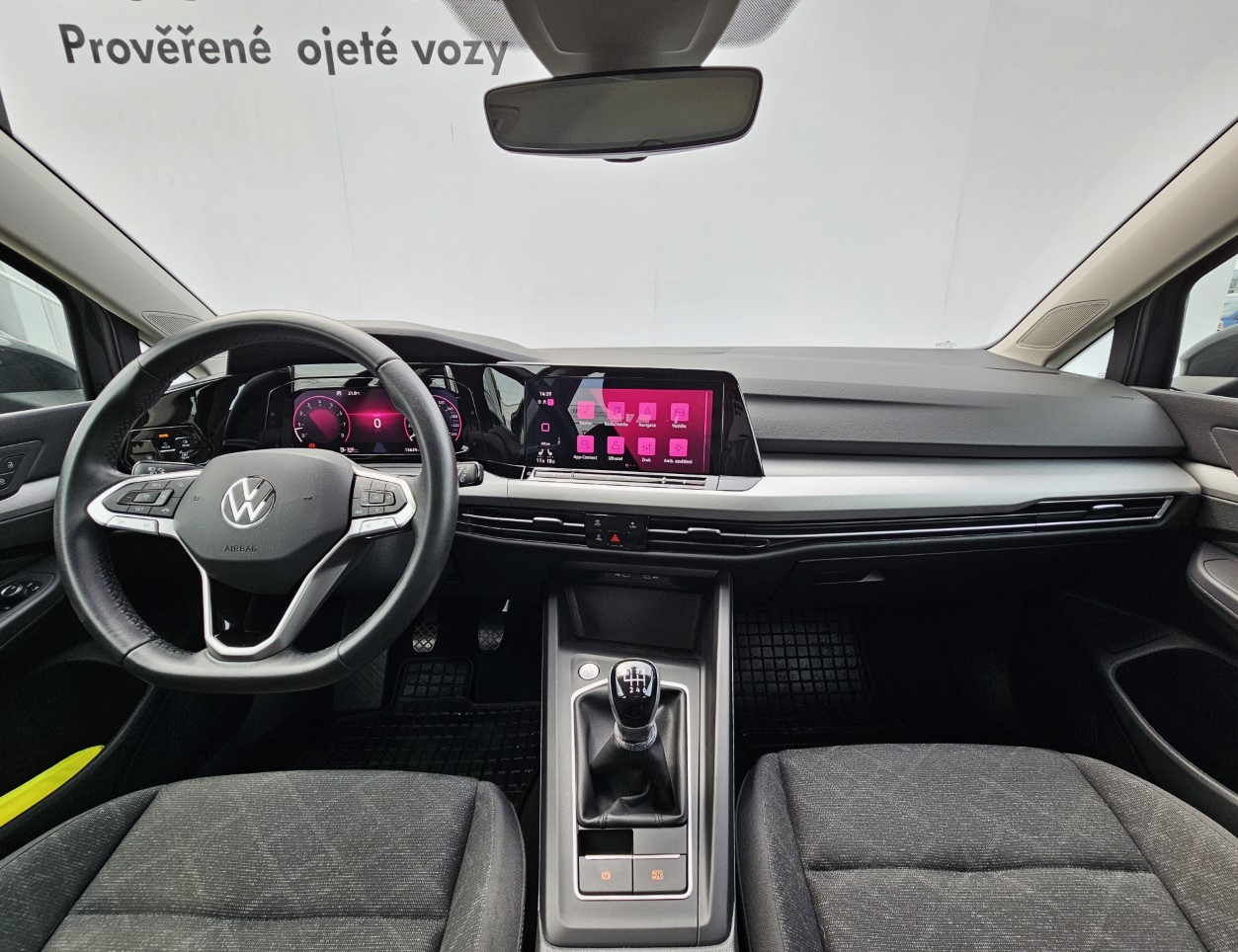 8-Vlastni-684fce16c36b3.jpg